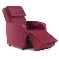 OSIM 按摩椅 OS - 825 。 超新，9.5成新. 原價 $60000