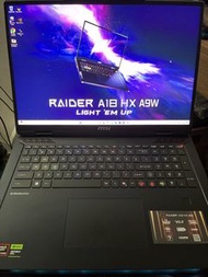 🉑置換|18吋4K|5080|9955HX3D|MiniLED|32GB DDR5 5600Mhz|1TB Gen4 SSD|16:10 4K Mini-LED UHD 120Hz|MSI Raide