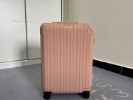 rimowa essential cabin hand carry size 21"