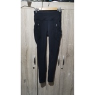 invigorate tight blk dot 2