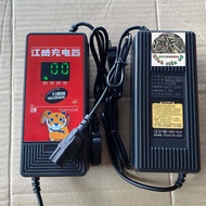 Sạc 84v/12ah-20ah cho xe điện 7 bình báo phần trăm pin