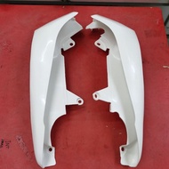 RG110 LEGSHIELD LEG SHIELD KEPAK FRONT COVER PUTIH RG 110 RG-110 RG 110 SUZUKI OEM