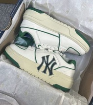 全新正品🔥MLB 紐約洋基隊 厚底 防滑 低幫板鞋 男女同款 綠色