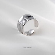 S925銀法式時髦純銀戒指女冷淡風不規則凹凸面寬面男指環高級感