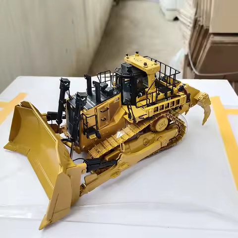 Die-cast 1:50 Scale Cat D11t Dozer-tkn Design Bulldozer Simulation Alloy Engineering Vehicle Model 8