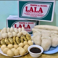 Pempek Lala 26 ilir palembang (Isi 40.pcs)