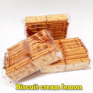 BISCUIT KHONG GUAN LEMON PUFF 3 PACK - Biskuit kemasan rasa krim lemon
