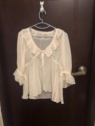 白色雪紡荷葉邊上衣✨