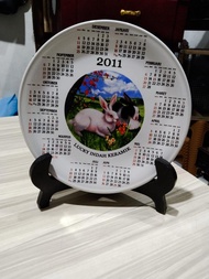 Piring Kalender Keramik 2011 Kuno Jadul Antik