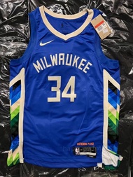 NBA Swingman 字母哥 球衣 - M/XXL 碼