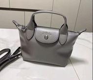 Longchamp Le Pliage Cuir 手提包