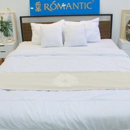 Bed Runner / Selendang Kasur Ivory By Romantic Standard Hotel