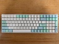 茶軸鍵盤 MK100 Mechanical keyboard