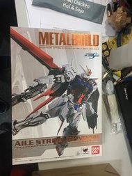 Metal Build Aile Strike Gundam 連飛行背包