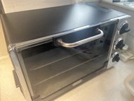 DeLonghi EO2079 1300W 20公升 座檯式電焗爐