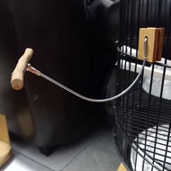 Wire perch for hummingbird conin small bird