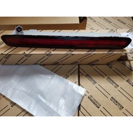 *   TOYOTA GUN125 REVO HILUX 2016 REAR BONNET BRAKE STOP LAMP/THIRD BRAKE LAMP/ BELAKANG BONET LAMPU