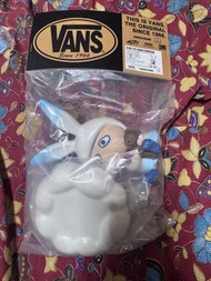 How2work x aboy x vans