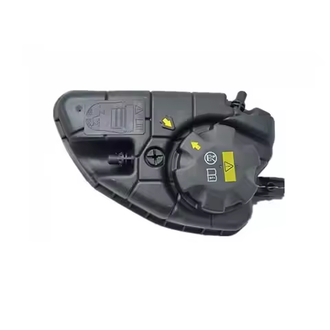 Car Radiator Coolant Expansion Tank Lid Reservoir Overflow Bottle For BMW 5 Series G30 G38 2021 2022