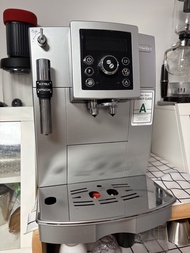 DeLonghi magnifica 全自動咖啡機