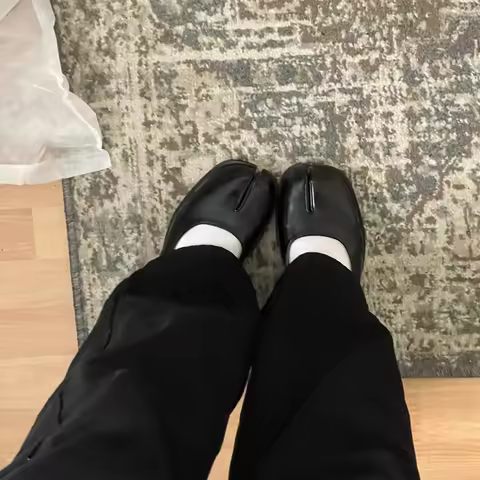 IPPEUM Tabi Shoes Flats Split Toe Shoes Plus Size 44 Loafer Brown Shoes Black Leather Women Mary Jan