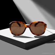 CELINE CL40189I 25E แว่นกันแดด แฟชั่น หรูหรา ทันสมัย