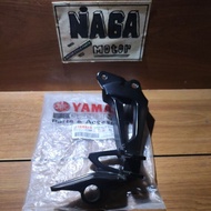 Dudukan Foot Step Belakang Kanan Vega R New 2006 Original YGP 3S0-F7462-00