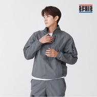 Anorak waterproof windbreaker