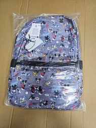 現貨即寄(包郵順豐)。正品日本Lesportsac休閒旅行輕量多功能情侶 BACKPACK/背囊，Made in Vietnam, 優質防水料，隨訂貨返，原價HK$1349.9，而家超抵!手快有。