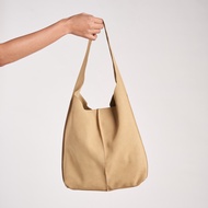 EVEN SUEDE TOTE - กระเป๋าหนังกลับแท้