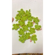 Lucky 4-Leaf Grass Keychains