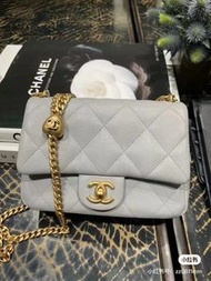 低價🥳Chanel 24p cf mini Handbag grey medium size 愛心 心心 調節扣 方胖子 20cm 灰色 牛皮 金扣 荔枝紋