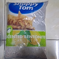 Snappy tom cat litter