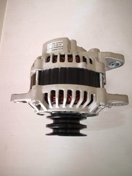 ALTERNATOR MITSUBISHI STRADA 2.8 ไดชาร์จ มิตซูบิชิ สตาร์ด้า 2800 เครื่อง 4M40 ไดบิ้วบางลูกอาจไม่ตรงภาพเน้นขาตรงปลั้กเสียบได้ รับประกันโดย สยามแบตเตอรี่