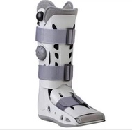 全新未用DJO Aircast 充氣跟腱靴腳踝骨傷固定護具行走鞋EF雙氣囊超輕版長款 因訂多左一隻，現平價放售，保證全新未用。
