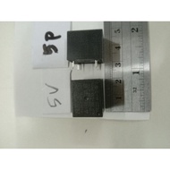 Relay 5Pin; 5volt- 9volt & 12volt.