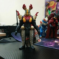 DX kaiju ultraman Dx