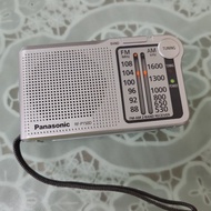 Panasonic RF-P150D AM/FM袖珍收音機