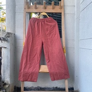 2hand pants, waist 56 to 75cm, length 86cm, code 305