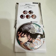 進擊的巨人 Anique ~1 Year Anniversary~ 襟 (立牌 襟章 明信片 文件夾 巨人大戰 九宮格 艾連 艾倫 eren 阿爾敏 米卡莎 mikasa 利威爾 里維 levi 兵長