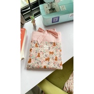 RIBBON AND PIE. Christmas Book Sleeve | Pouch Novel | Cloth Book Bag | Cloth Book Bag