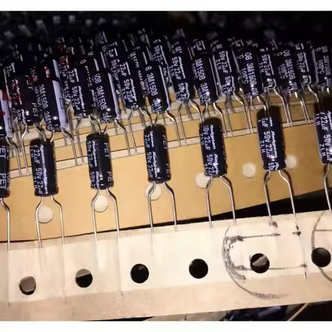 50PCS 22UF 50V Electrolytic Capacitor 50V 22UF 5X11