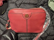 美國 anne klein  荔技軟皮 紅色 貝殼 多層格 斜背 包 袋 手袋  purse crossbody bag handbag