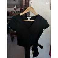 URBAN REVIVO BRANDED UKAY TOPS SIZE X-SMALL