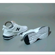 PUTIH New BALANCE White Shoes Adult Men/ Women premium quality Jogging Shoes/ free box