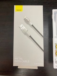 Baseus 倍思 iPhone 2.4A (0.25米) 快速充電線，鋅合金一體插頭，四線銅芯，傳導性能強勁，充電更快更穩定，高密度尼龍編織保護，堅韌不易斷。