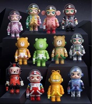 100% MEGA SPACE MOLLY Series 3