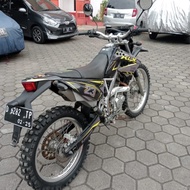 sepeda motor bekas