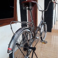 sepeda lipat/folding bike made in japan bukan fnhon gust bukan minion