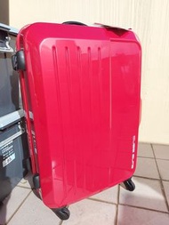 全新 美國旅行者 American Tourister Cube Alfa Z63 27吋行李箱 海關鎖 原價5000